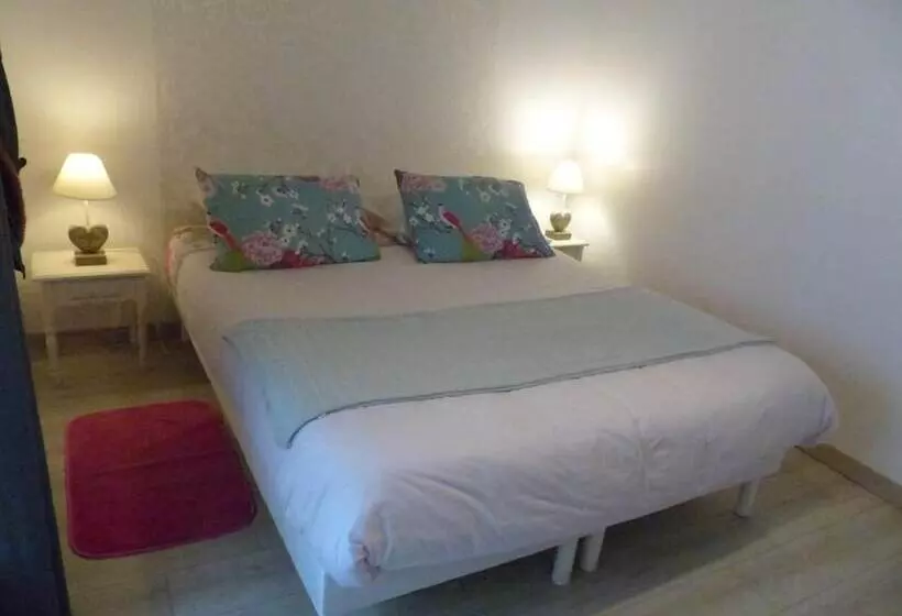 ベッドアンドブレックファースト Chambre D Hôtes Logis De Saint Jean