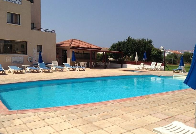 Constantaras Apartments