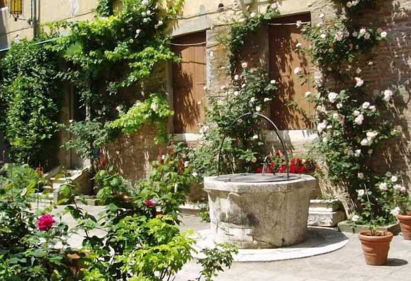 مسافرخانه Domus Ciliota