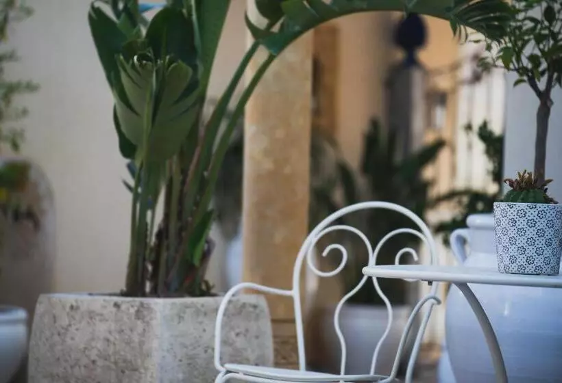 مسافرخانه Riad Comfort Rooms