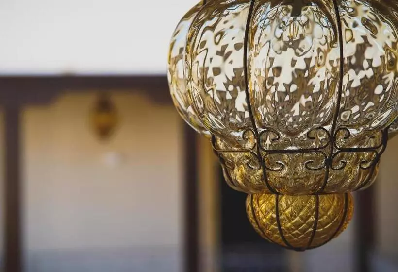 مسافرخانه Riad Comfort Rooms