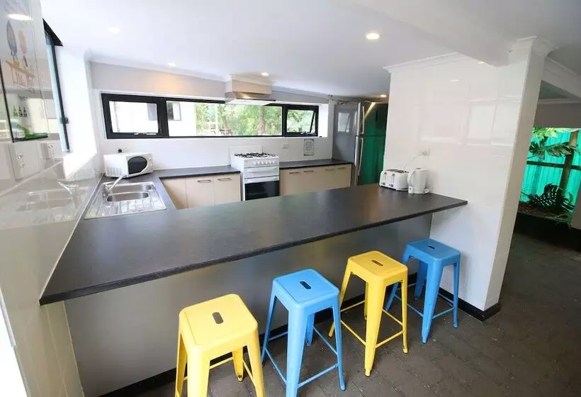ホテル Adelaide Brownhill Creek Tourist Park