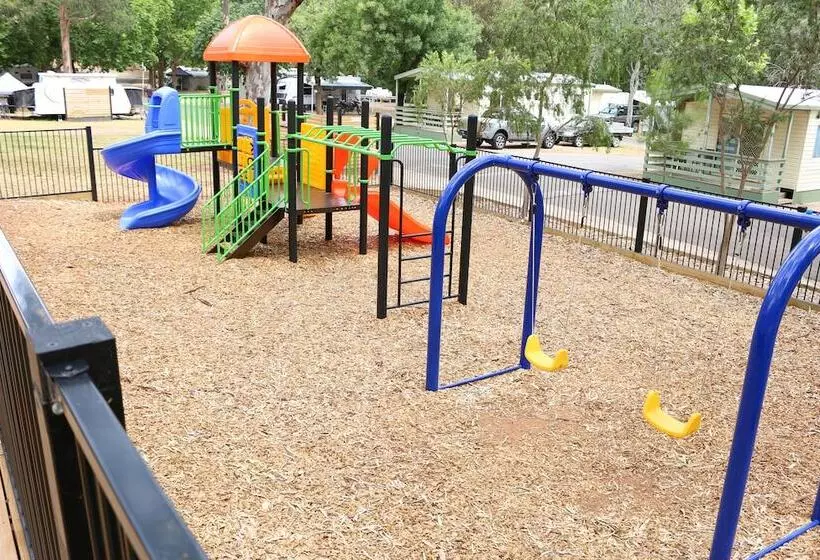 ホテル Adelaide Brownhill Creek Tourist Park