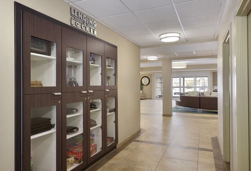 בית מלון כפרי Candlewood Suites Vestal   Binghamton, An Ihg