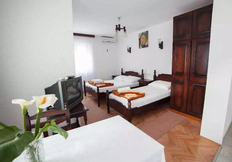 هتل Guest House 4m