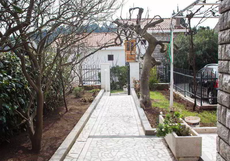 هتل Guest House 4m