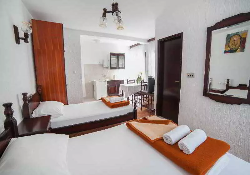 هتل Guest House 4m