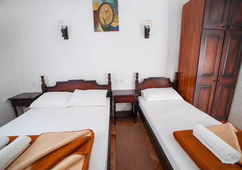 هتل Guest House 4m