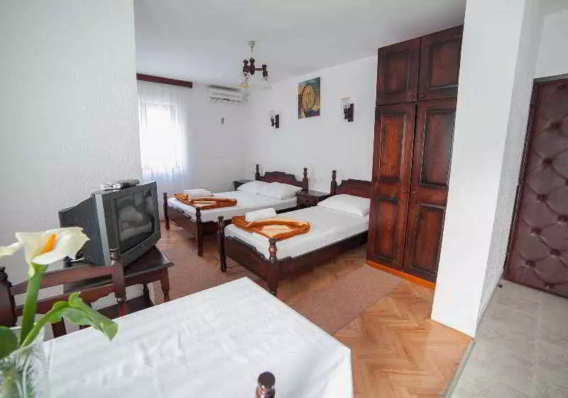 هتل Guest House 4m