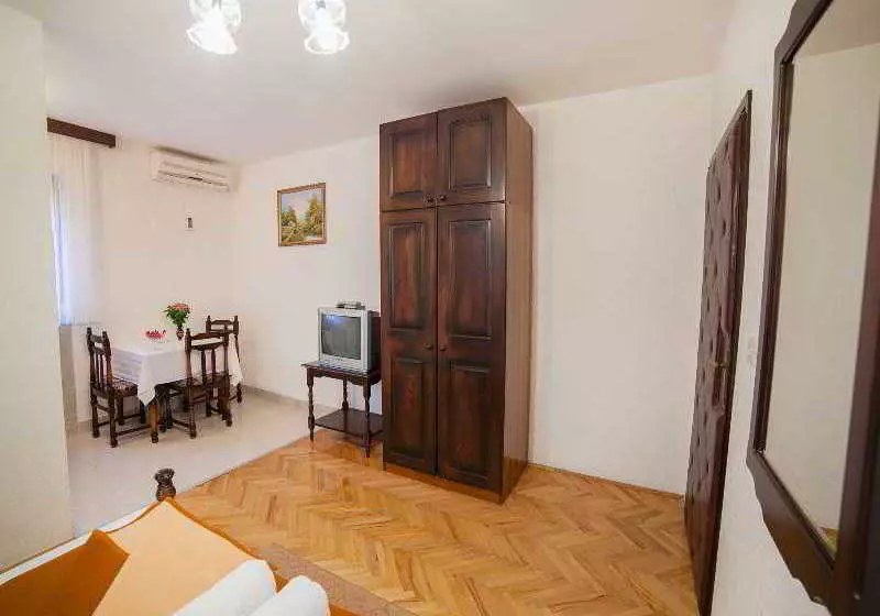 هتل Guest House 4m