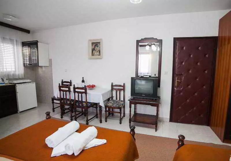 هتل Guest House 4m