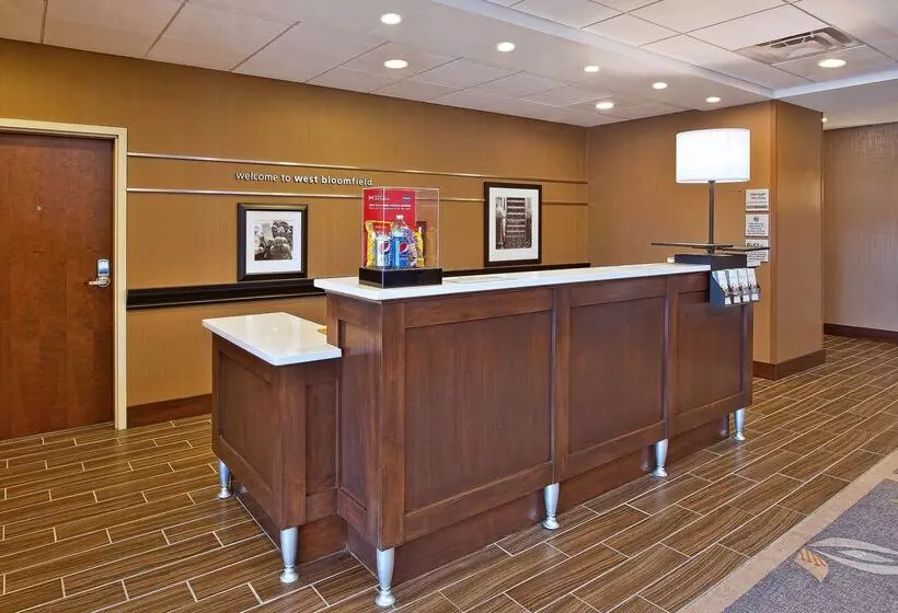 ホテル Hampton Inn By Hilton West Bloomfield Novi