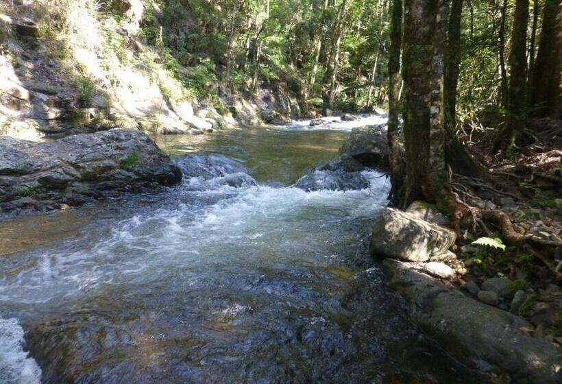 호텔 Hidden Haven Barrington Tops
