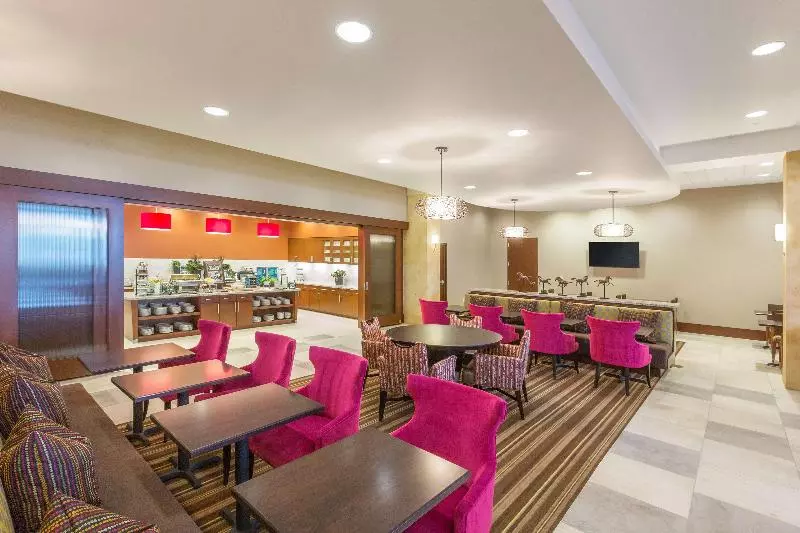 ホテル Homewood Suites by Hilton Houston Downtown