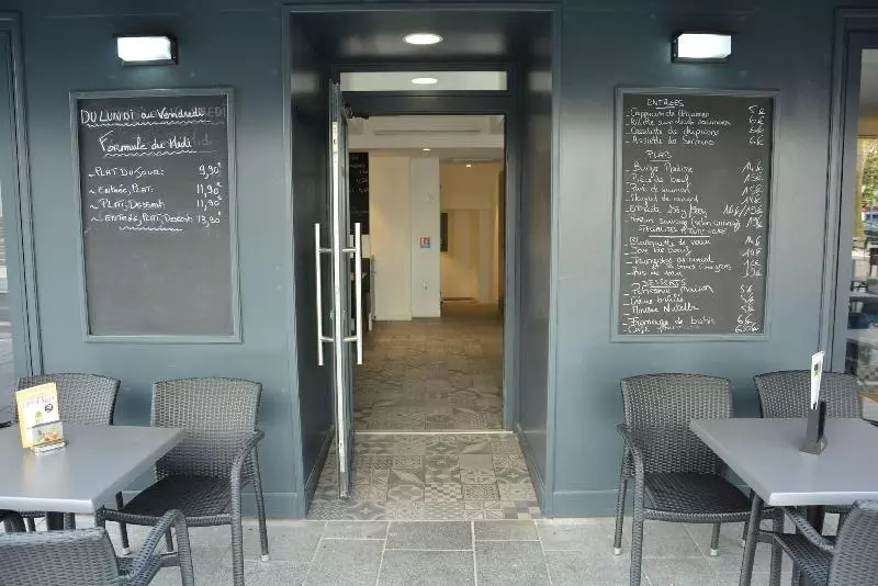 ホテル Le Matisse Pau Centre