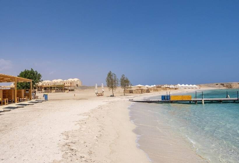 هتل Marsa Nakari Village