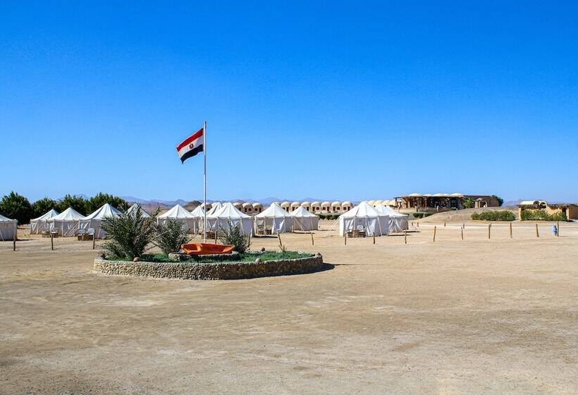 هتل Marsa Nakari Village