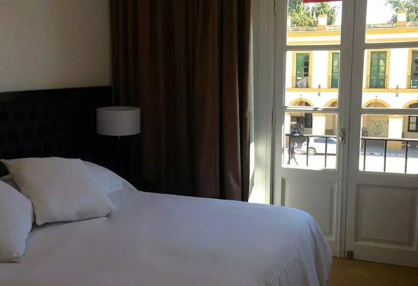 Real Hotel Lujan