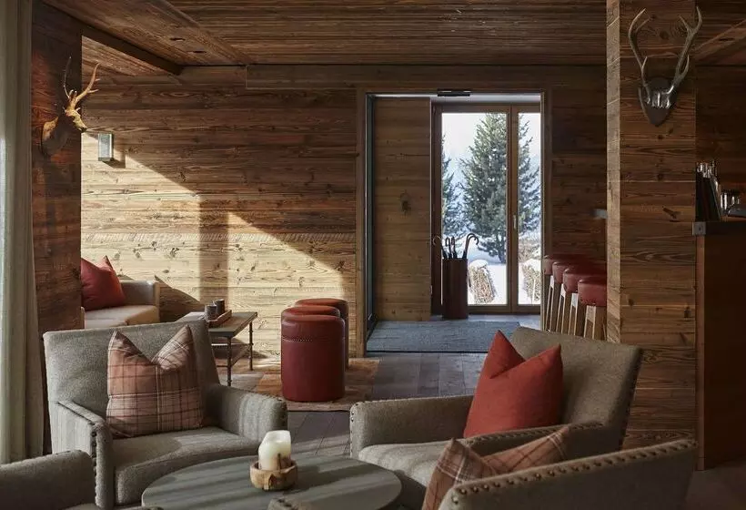ホテル The Capra Saasfee