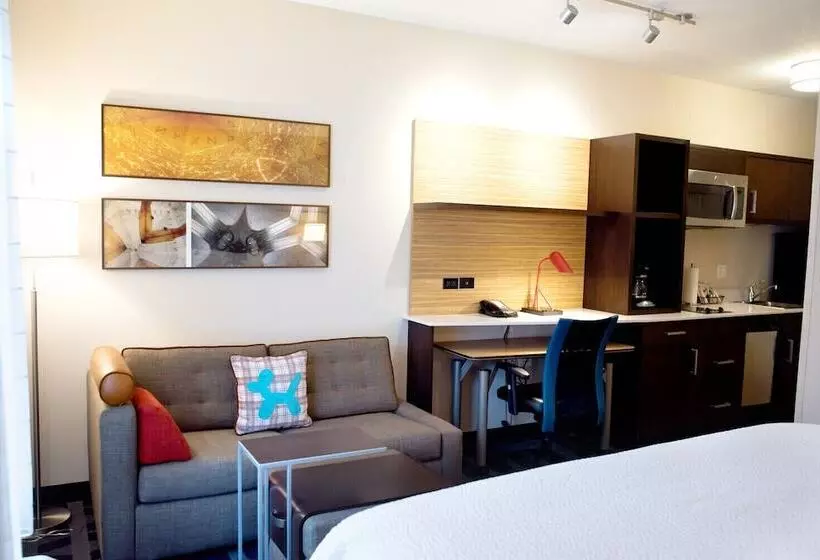 ホテル Towneplace Suites By Marriott Ames
