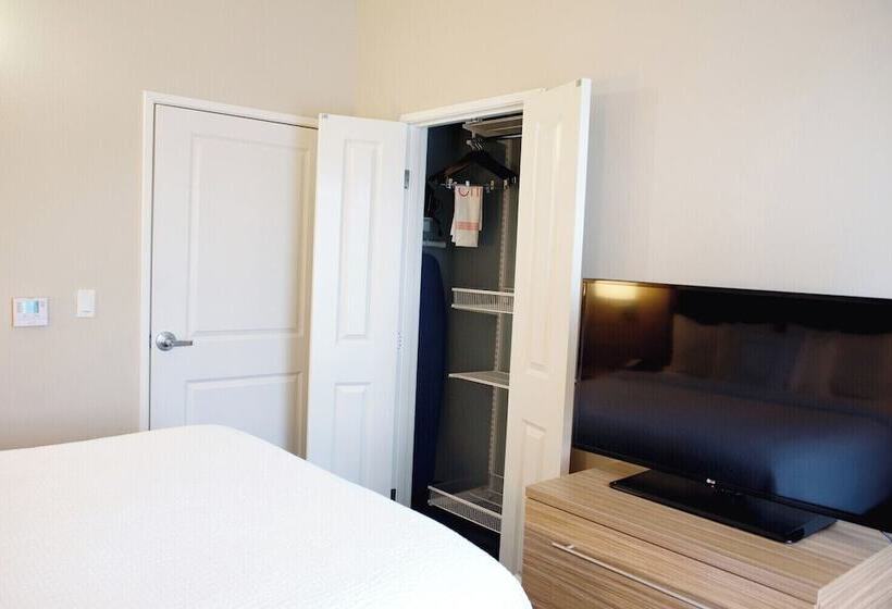 בית מלון כפרי Towneplace Suites By Marriott Ames