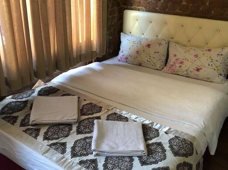 הוסטל Istanbul Hotel&guesthouse