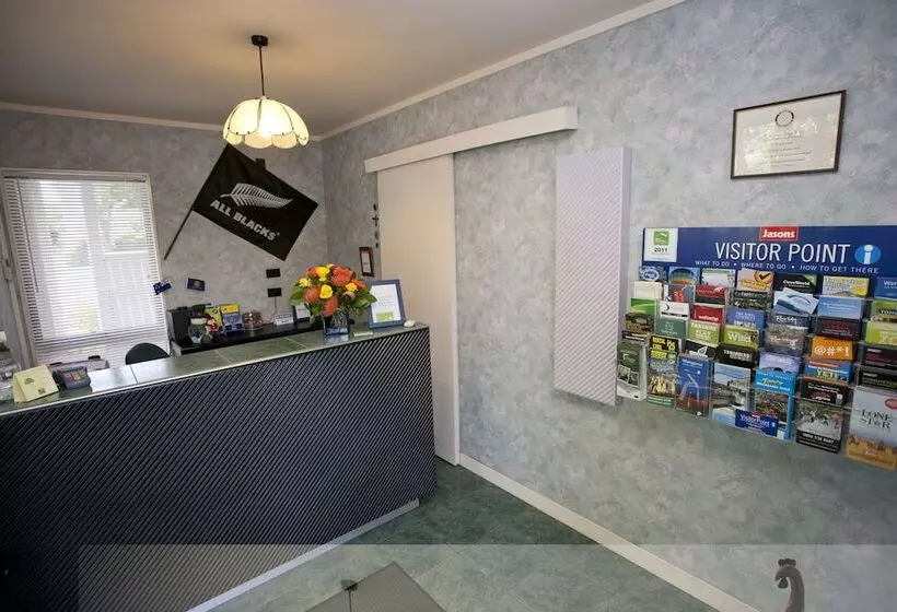 Legends Motel
