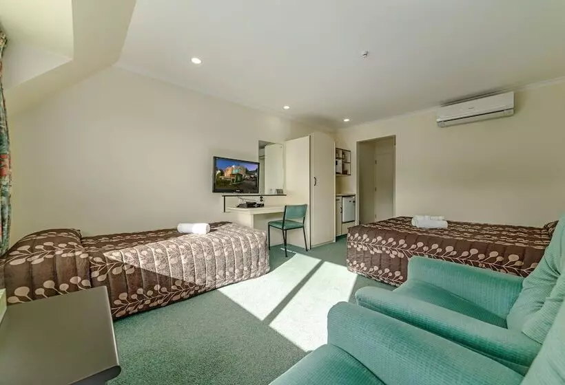 Legends Motel