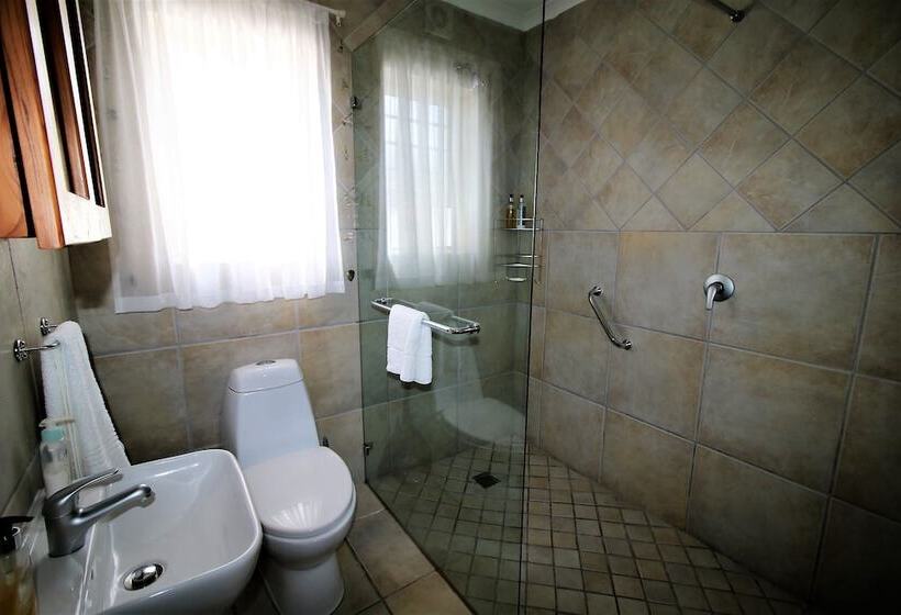 膳宿费 Baywatch Guest House