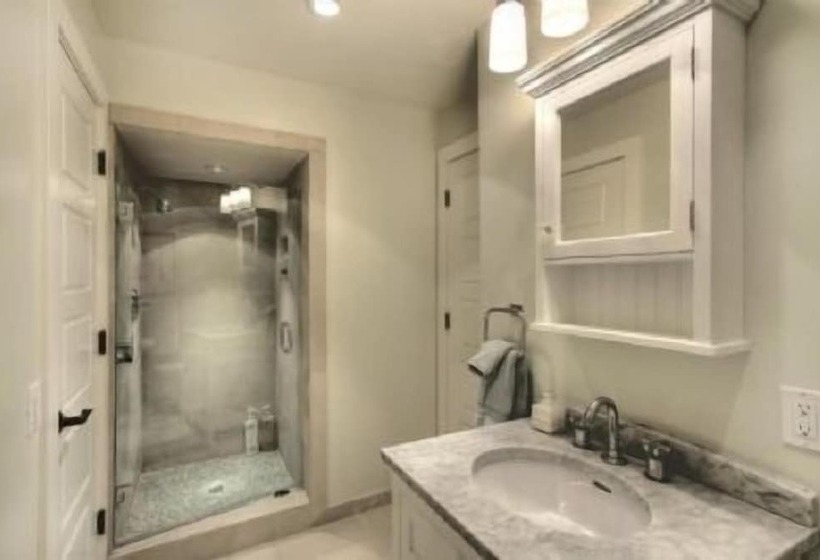 Squaw Valley Paradise