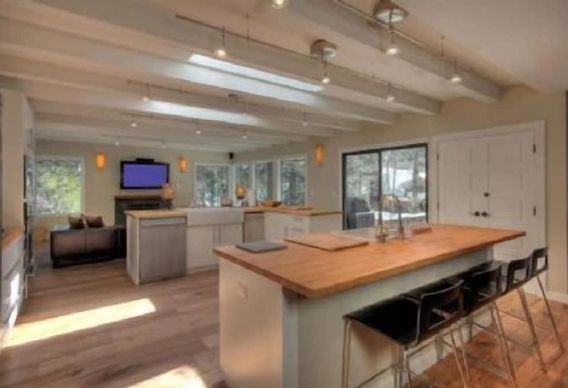 Squaw Valley Paradise