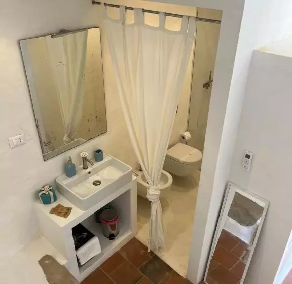 ベッドアンドブレックファースト La Casa Del Nespolo   Exclusive Country Suites   Seaview Pool & Self Check In