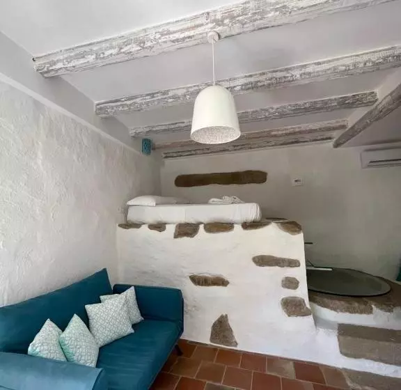 ベッドアンドブレックファースト La Casa Del Nespolo   Exclusive Country Suites   Seaview Pool & Self Check In