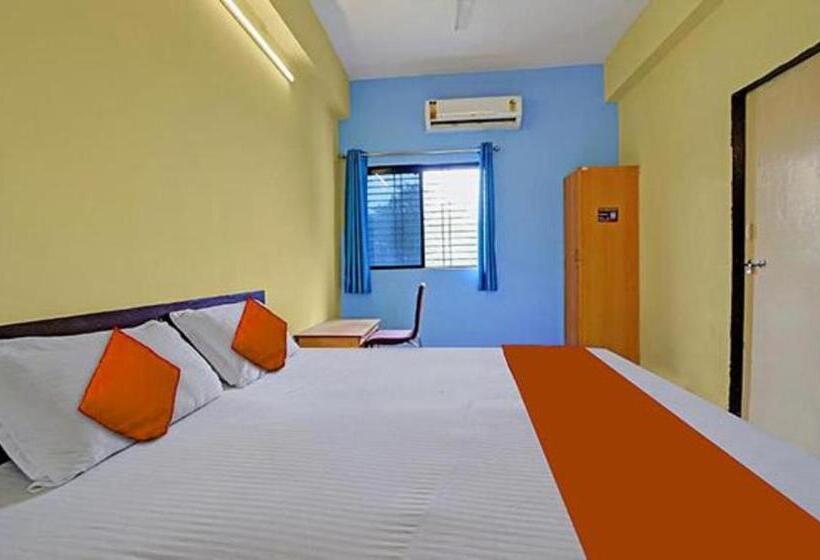 Fabhotel Akash Executive