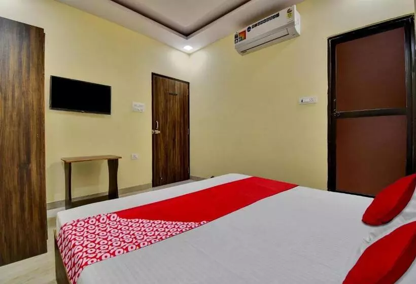 Oyo Flagship Hotel Prateek