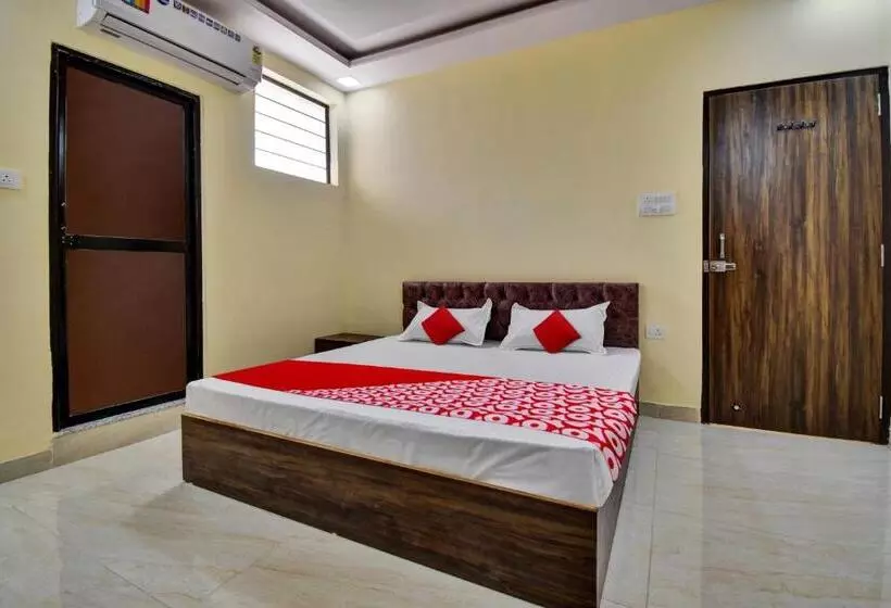 Oyo Flagship Hotel Prateek