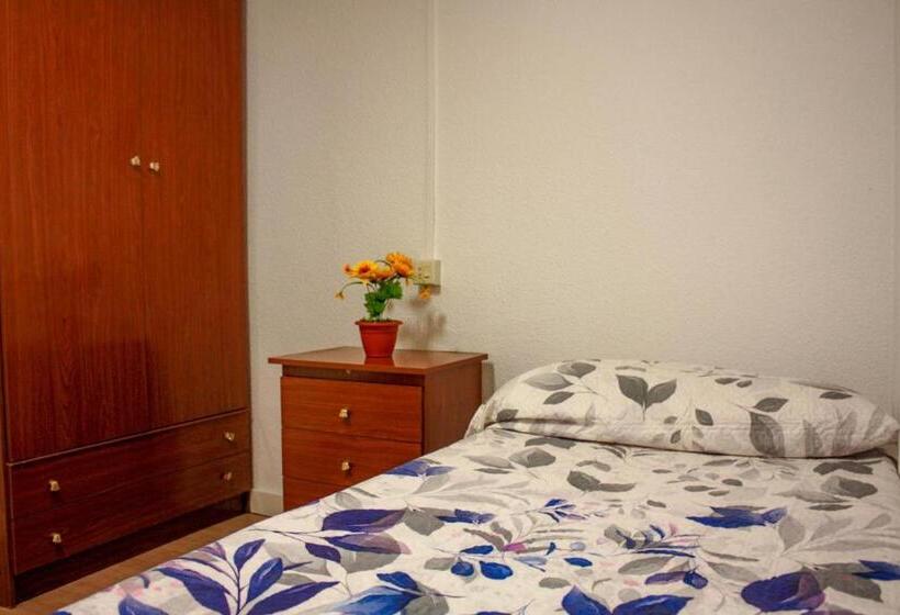 بنسيون Residencia 14