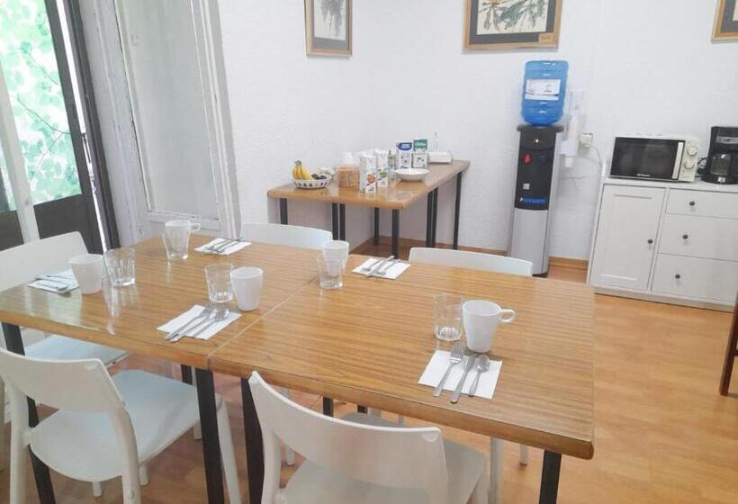 بنسيون Residencia 14