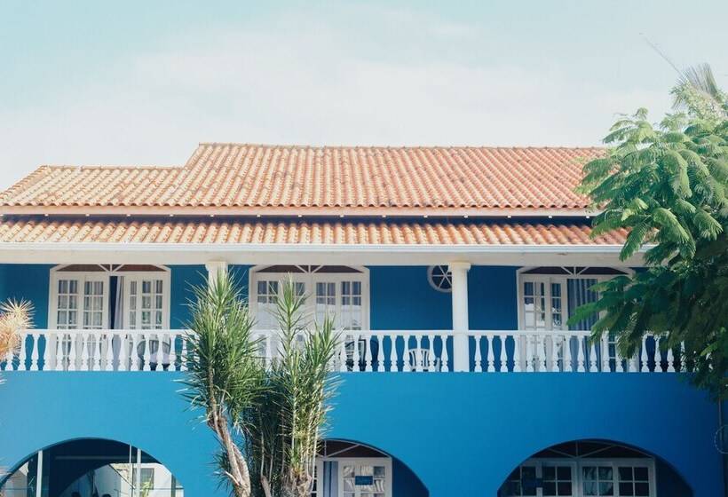 Sea Wolf Hostel   Lagoa Da Conceição