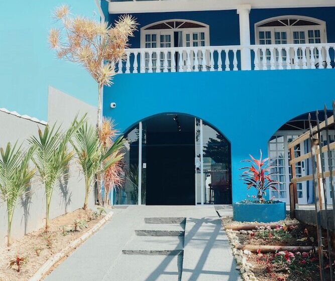 Sea Wolf Hostel   Lagoa Da Conceição