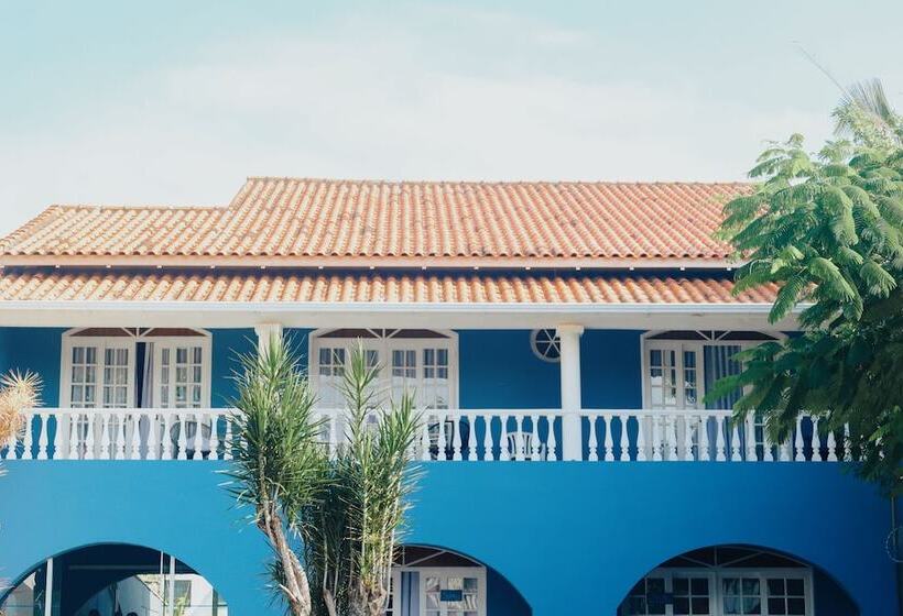 Sea Wolf Hostel   Lagoa Da Conceição