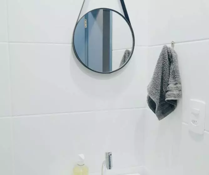 Sea Wolf Hostel   Lagoa Da Conceição