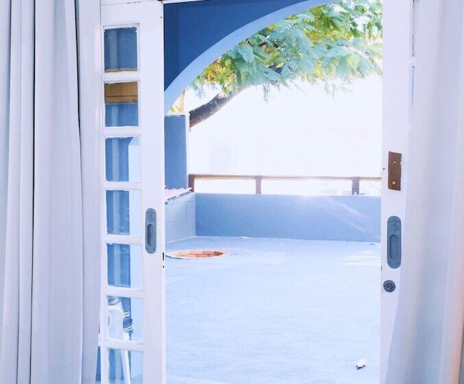 Sea Wolf Hostel   Lagoa Da Conceição