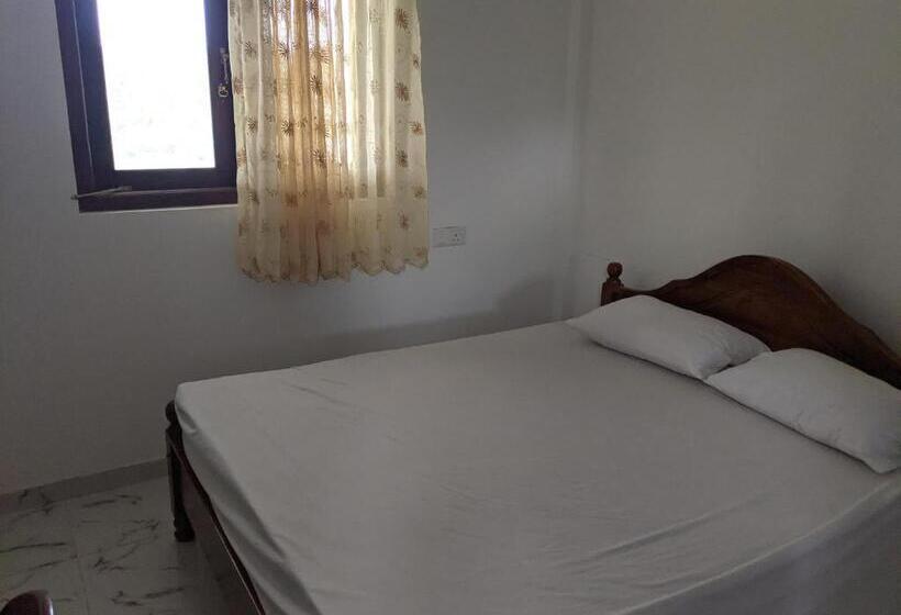 فندق صغير Nin Resort