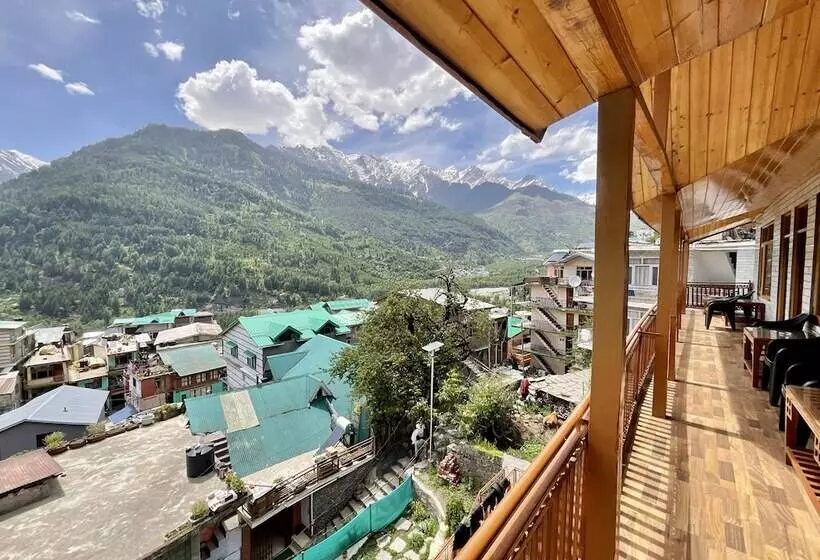 ユースホステル Vashishth X One Light Stays