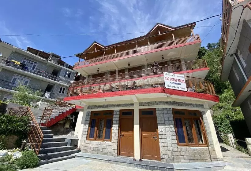 ユースホステル Vashishth X One Light Stays