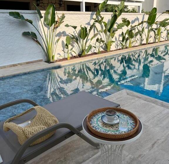 فندق Hatica By Fora Alaçatı