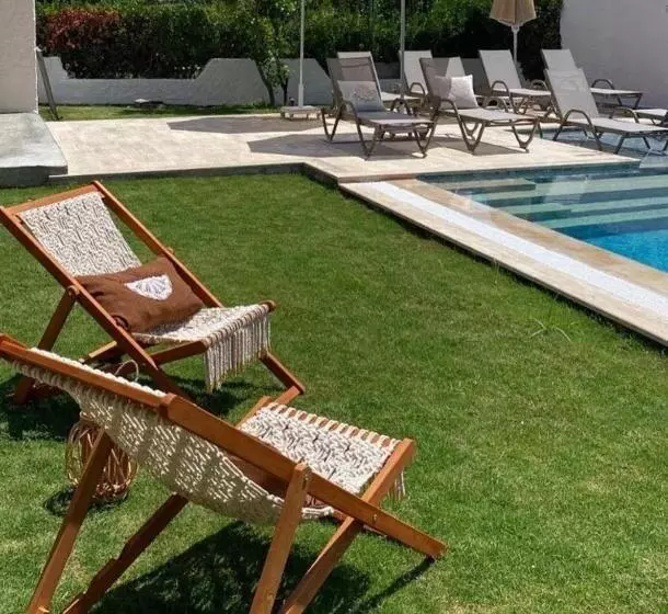 Hotelli Hatica By Fora Alaçatı