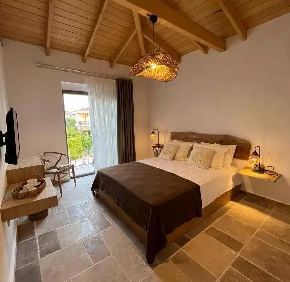 Hotelli Hatica By Fora Alaçatı