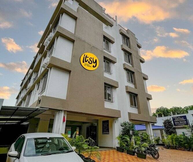 Itsy Hotels Opal Suites, Mundhwa, Near Koregaon Park
